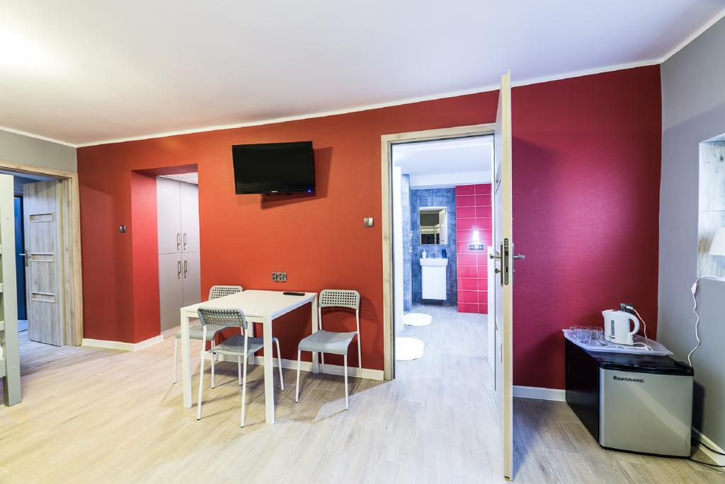 Hostel Filip 2 กดัญสก์ ภายนอก รูปภาพ