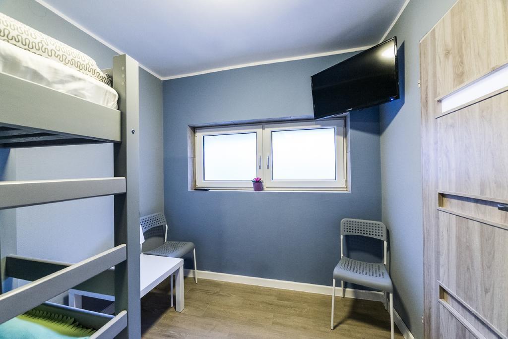 Hostel Filip 2 กดัญสก์ ภายนอก รูปภาพ