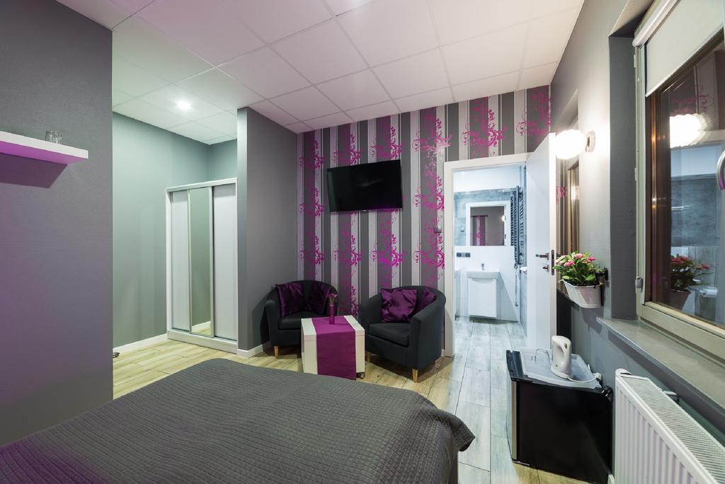 Hostel Filip 2 กดัญสก์ ภายนอก รูปภาพ