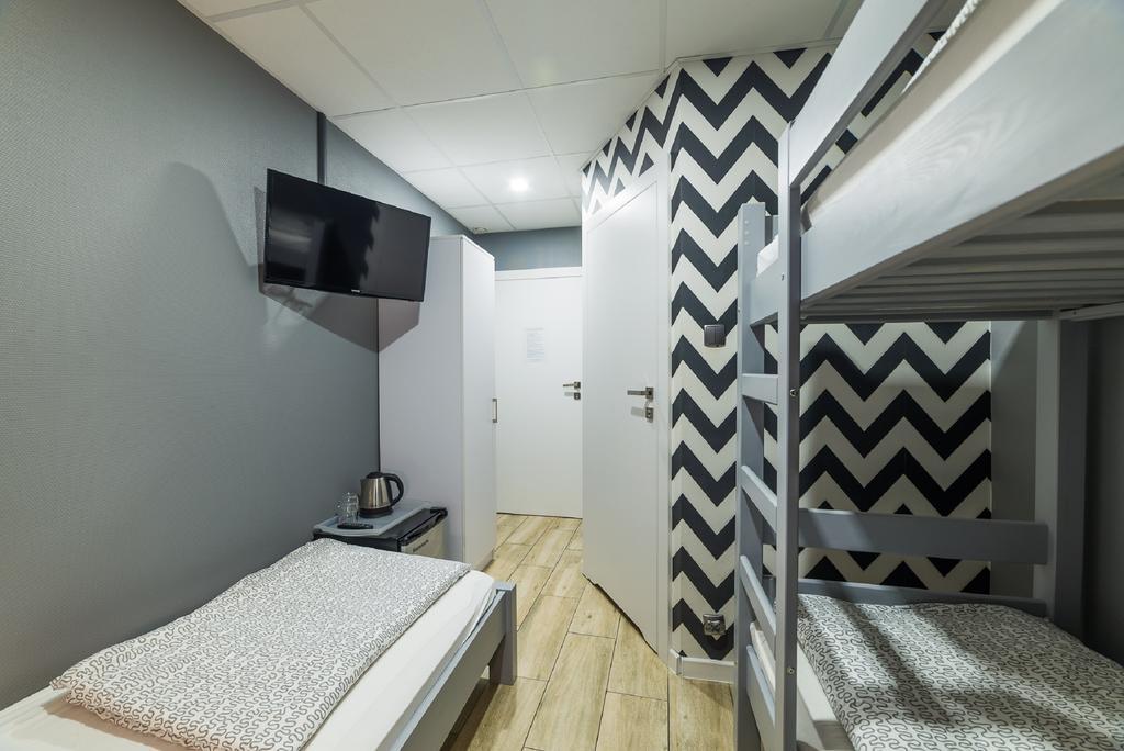 Hostel Filip 2 กดัญสก์ ภายนอก รูปภาพ